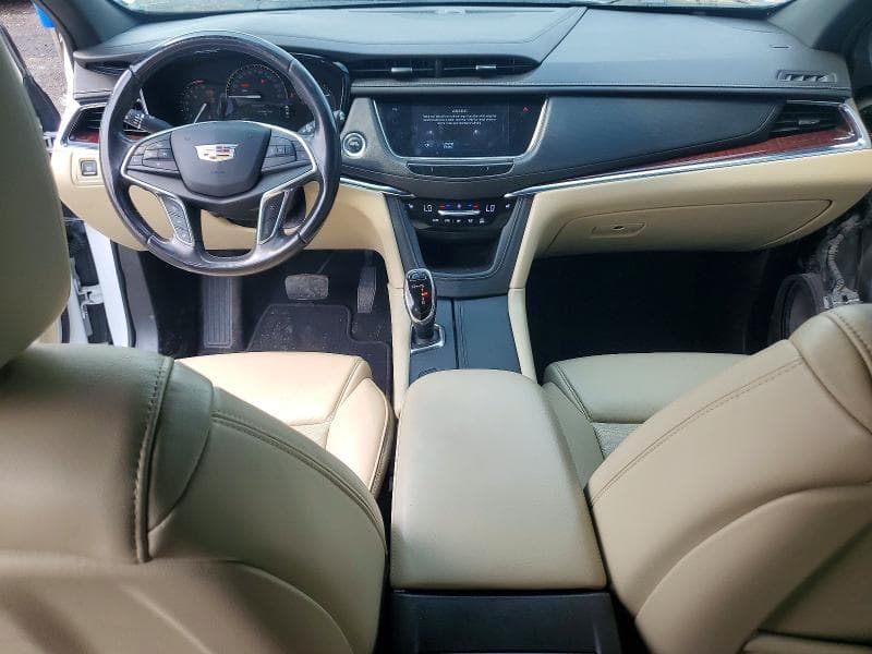 2018 CADILLAC XT5 LUXURY 8