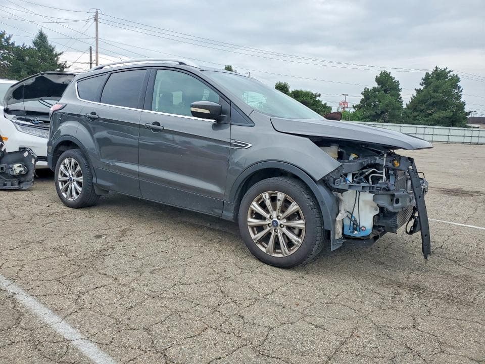 2018 FORD ESCAPE TITANIUM 4