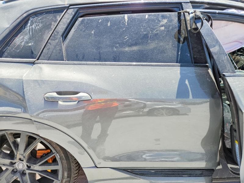 2022 AUDI E-TRON CHRONOS 10