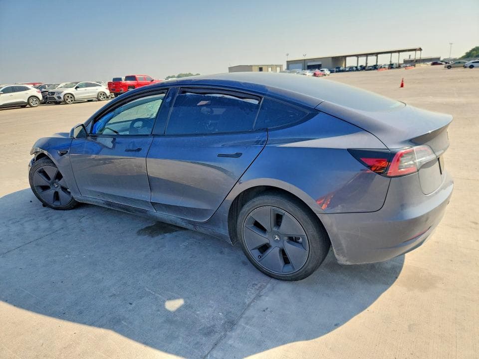 2023 TESLA MODEL 3 2