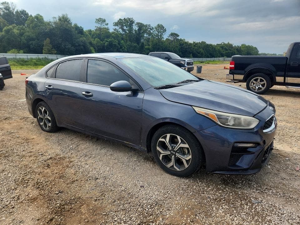 2021 KIA FORTE LXS 4