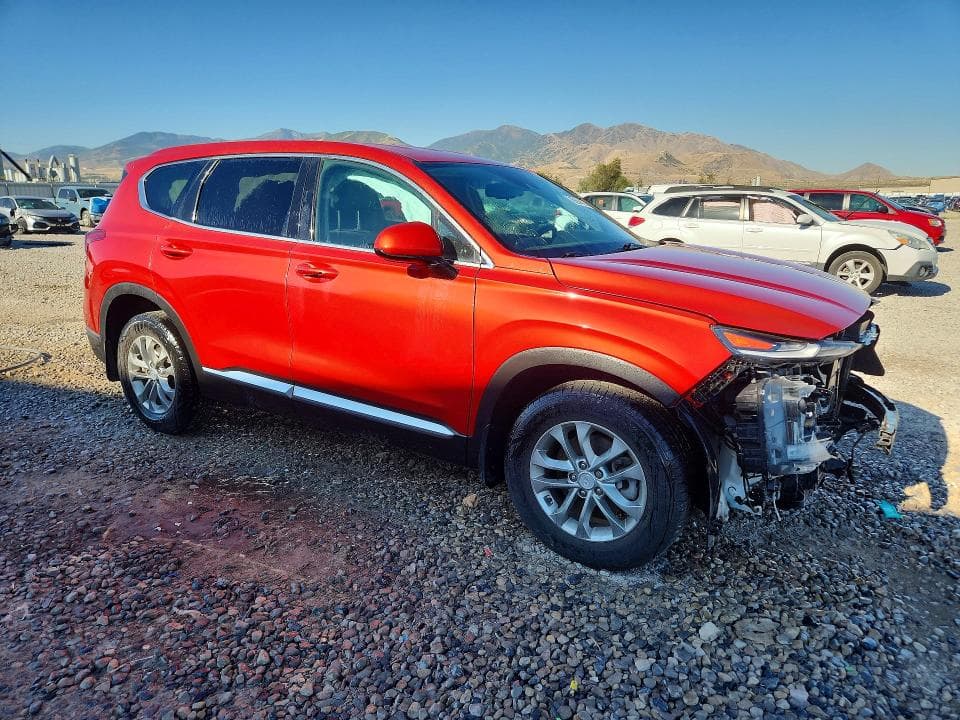 2020 HYUNDAI SANTA FE SEL 4