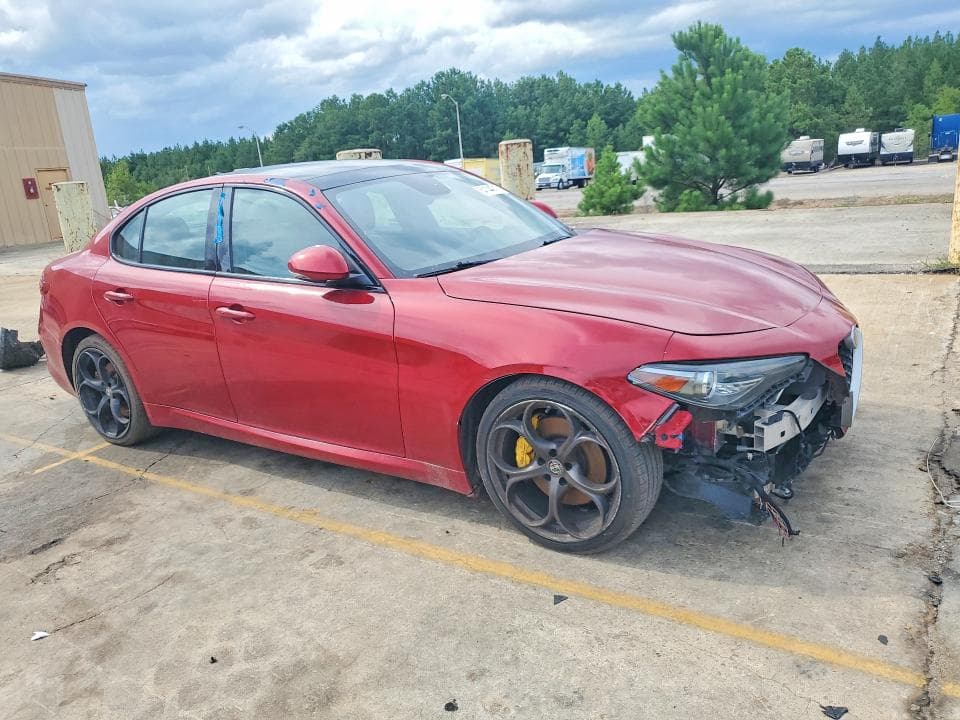 2017 ALFA ROMEO GIULIA TI 4