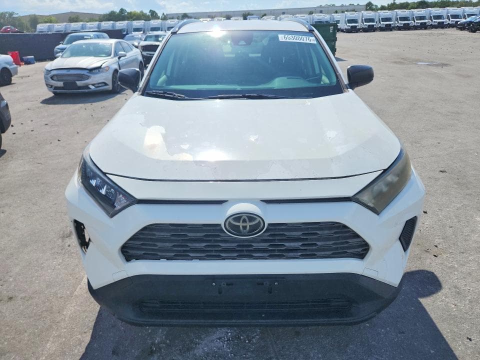 2019 TOYOTA RAV4 LE 5