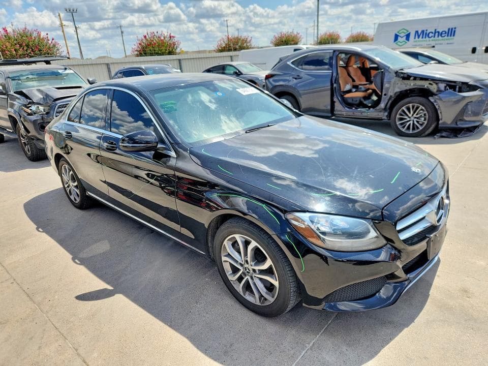 2017 MERCEDES-BENZ C 300 4