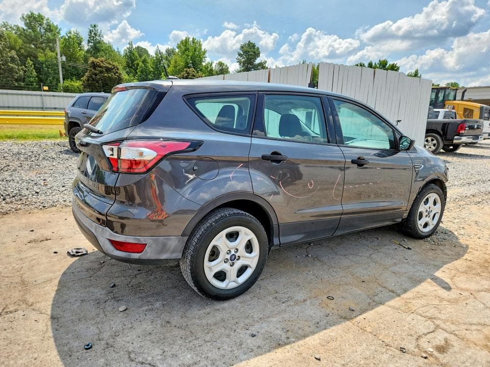 2017 FORD ESCAPE S 3