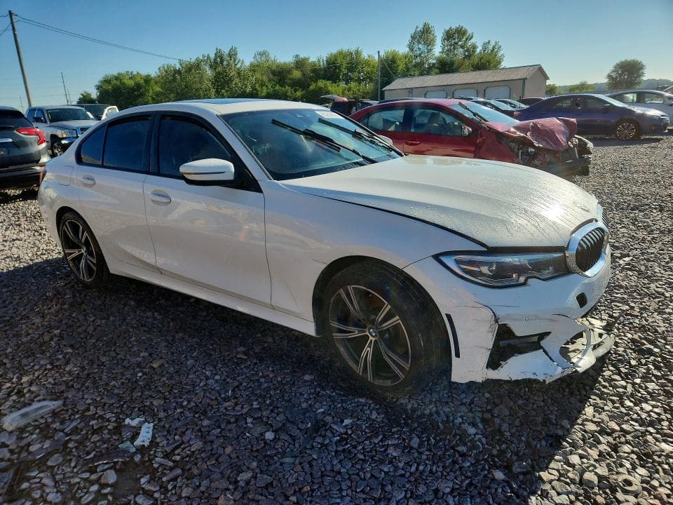 2022 BMW 330XI 4