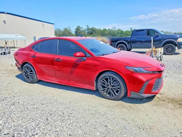 2025 TOYOTA CAMRY SE 4