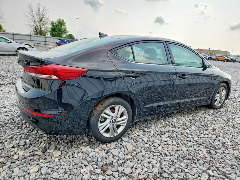 2018 HYUNDAI ELANTRA SEL 3