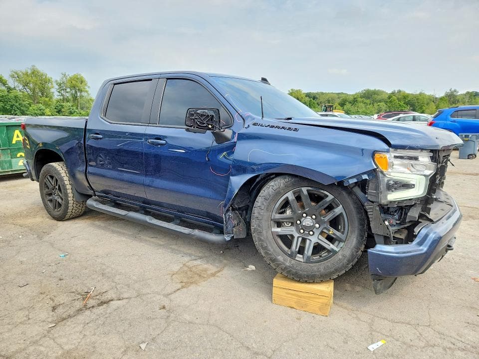 2023 CHEVROLET SILVERADO K1500 RST 4