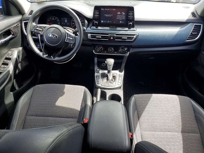 2021 KIA SELTOS S 8