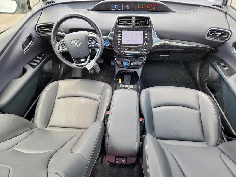 2021 TOYOTA PRIUS XLE AWD-E 8