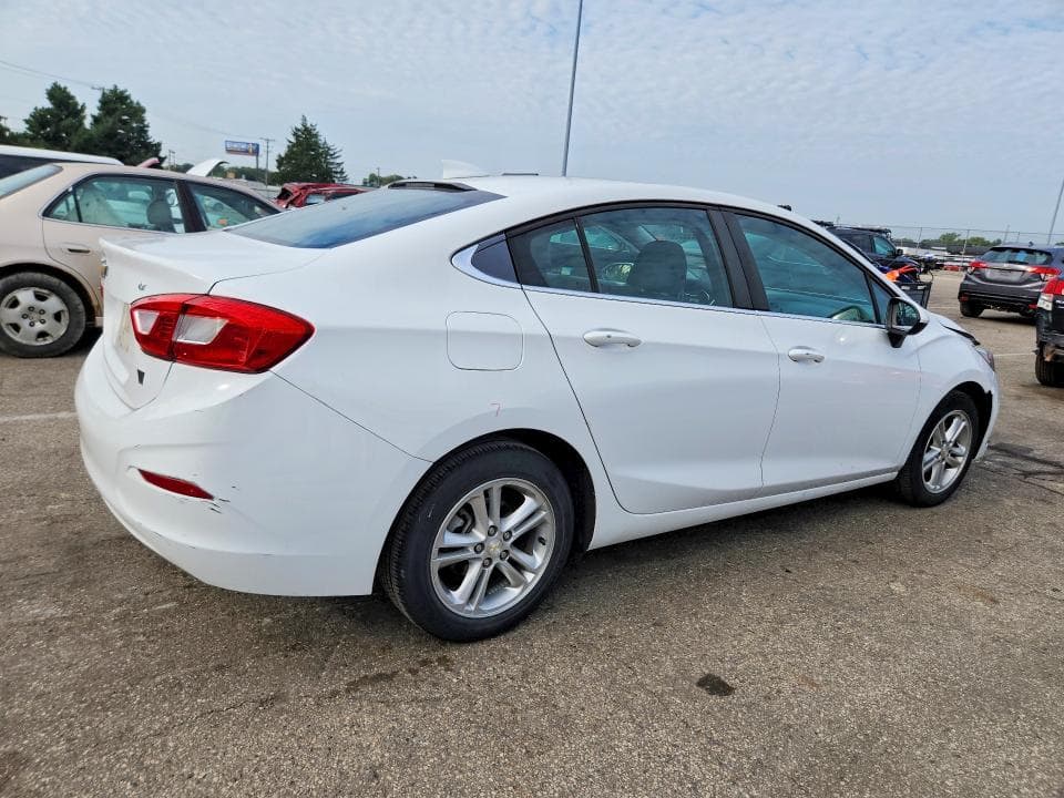2018 CHEVROLET CRUZE LT 3