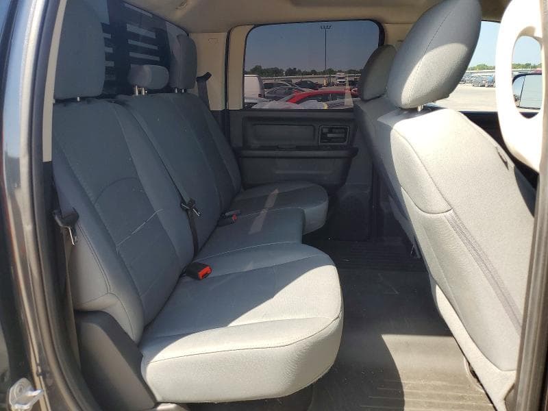 2017 RAM 2500 ST 10