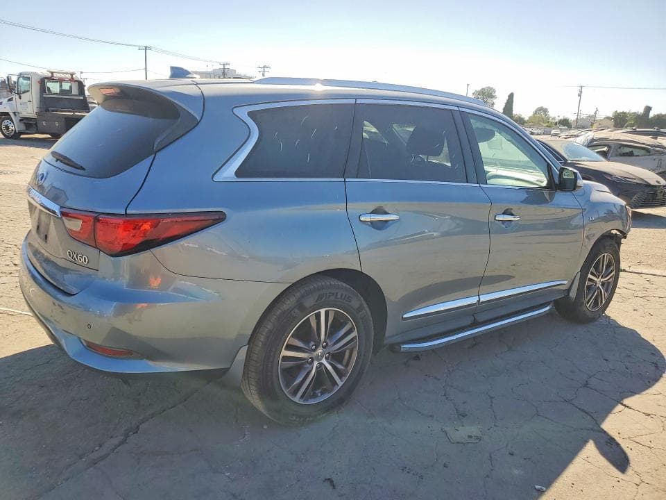 2017 INFINITI QX60 BASE 3