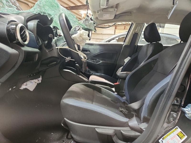 2025 NISSAN VERSA SV 7