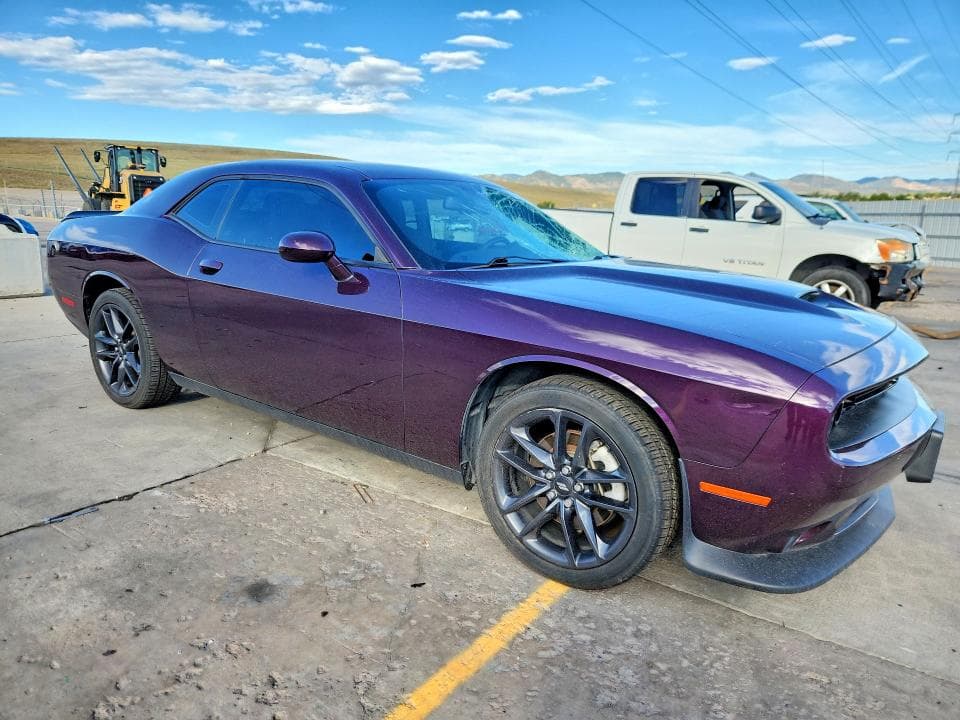 2022 DODGE CHALLENGER GT 4