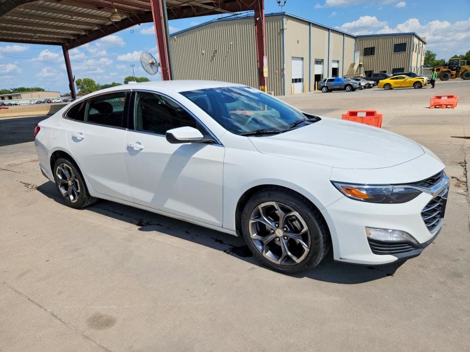 2023 CHEVROLET MALIBU LT 4