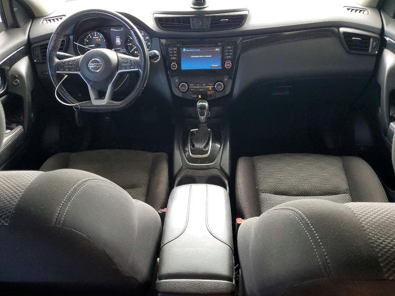 2017 NISSAN ROGUE SPORT SV 8