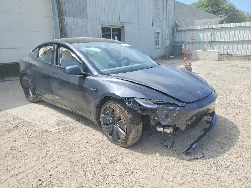 2024 TESLA MODEL 3 4