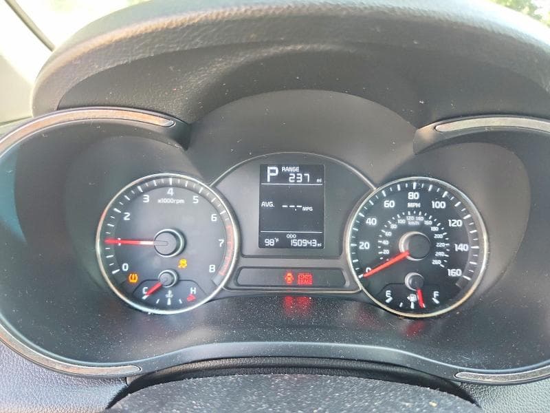 2017 KIA FORTE LX 9