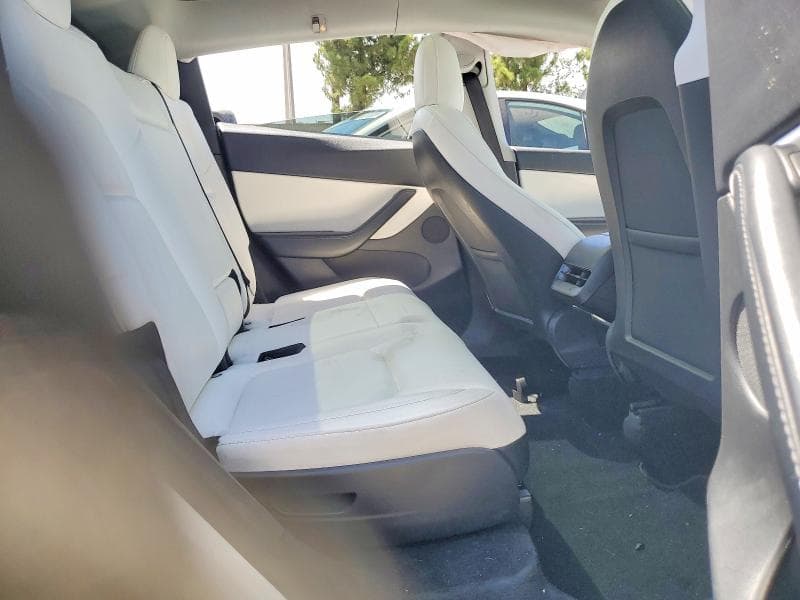 2021 TESLA MODEL Y 11