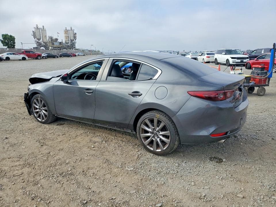 2019 MAZDA 3 PREFERRED PLUS 2
