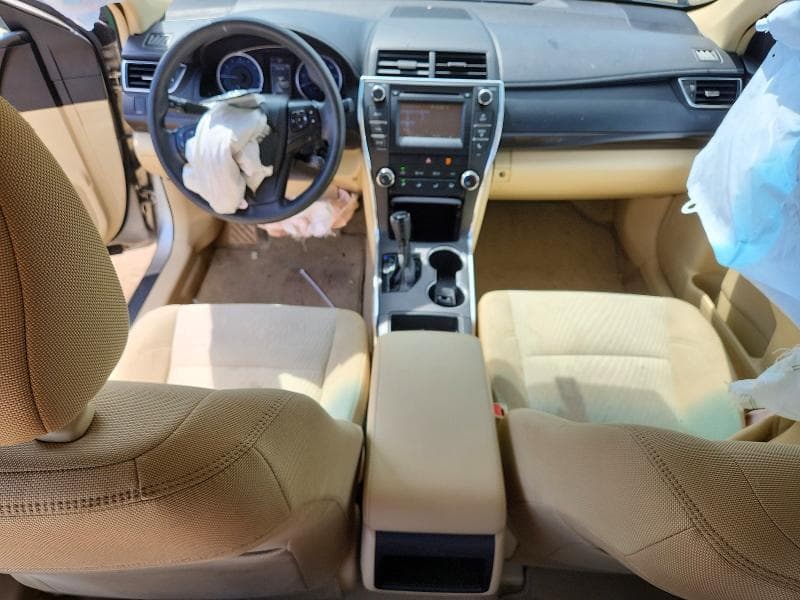 2017 TOYOTA CAMRY LE 8