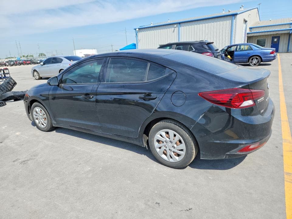 2020 HYUNDAI ELANTRA SE 2