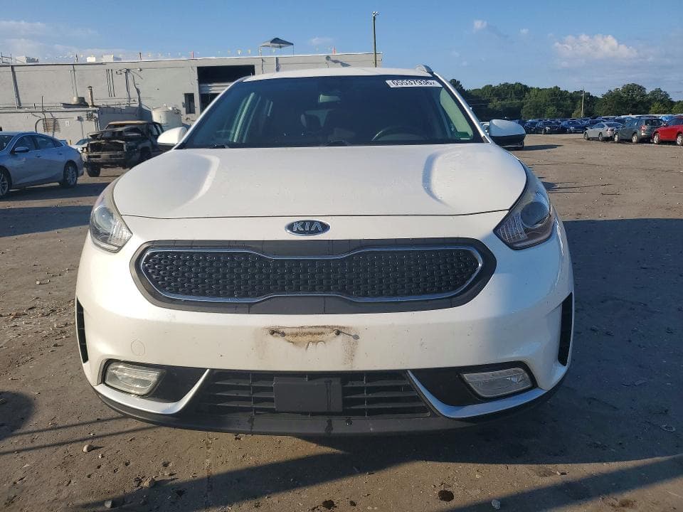 2017 KIA NIRO LX 5