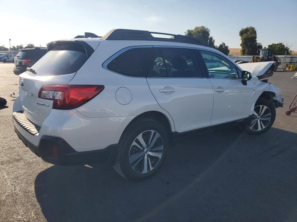 2018 SUBARU OUTBACK 2.5I LIMITED 3