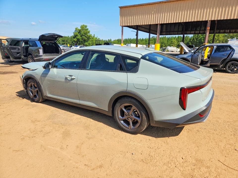 2026 KIA K4 LXS 2