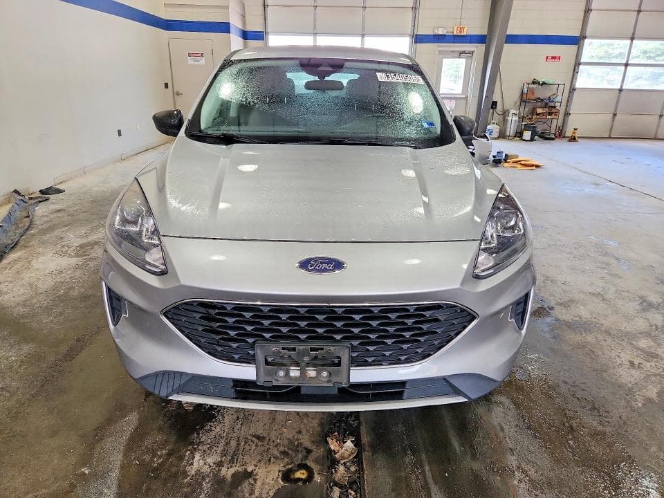 2022 FORD ESCAPE SE 5