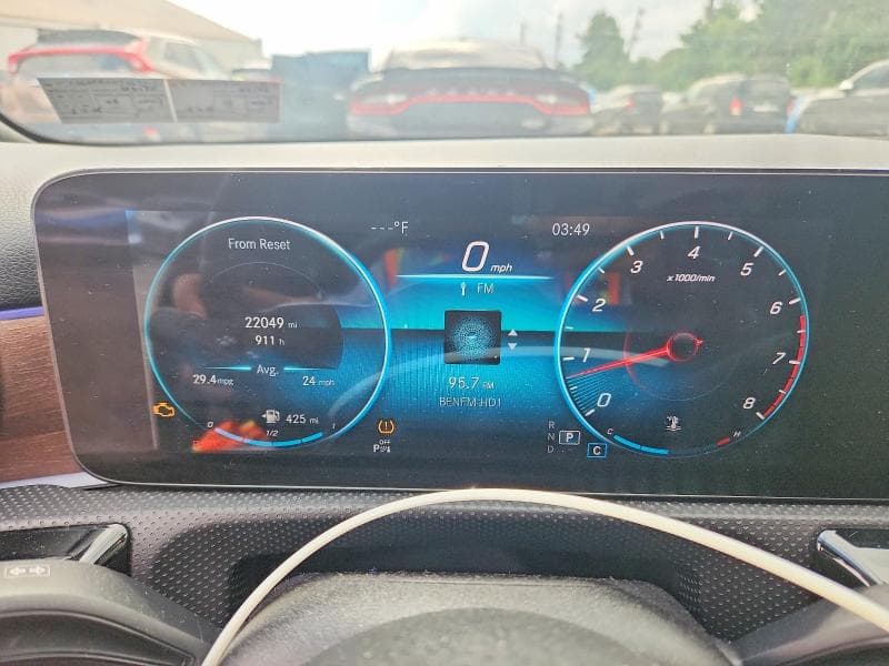 2022 MERCEDES-BENZ A 220 4MATIC 9