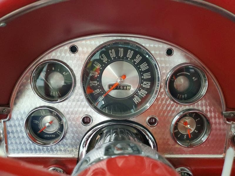 1957 FORD THUNDERBIRD LT 9