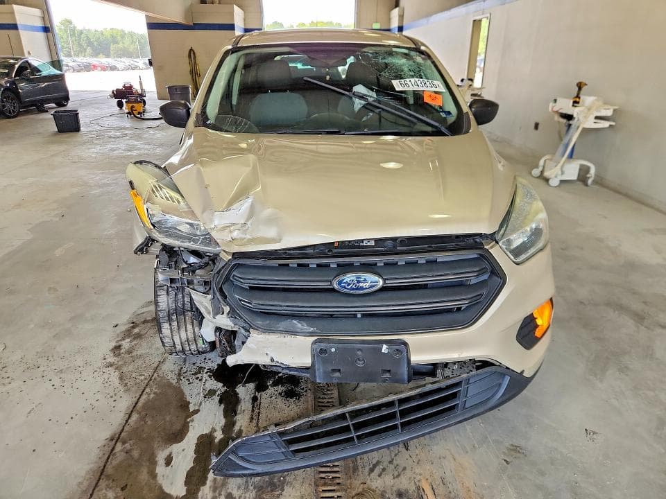 2017 FORD ESCAPE S 5