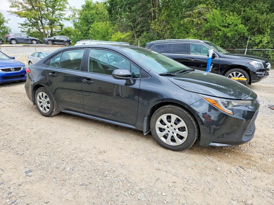 2022 TOYOTA COROLLA LE 4