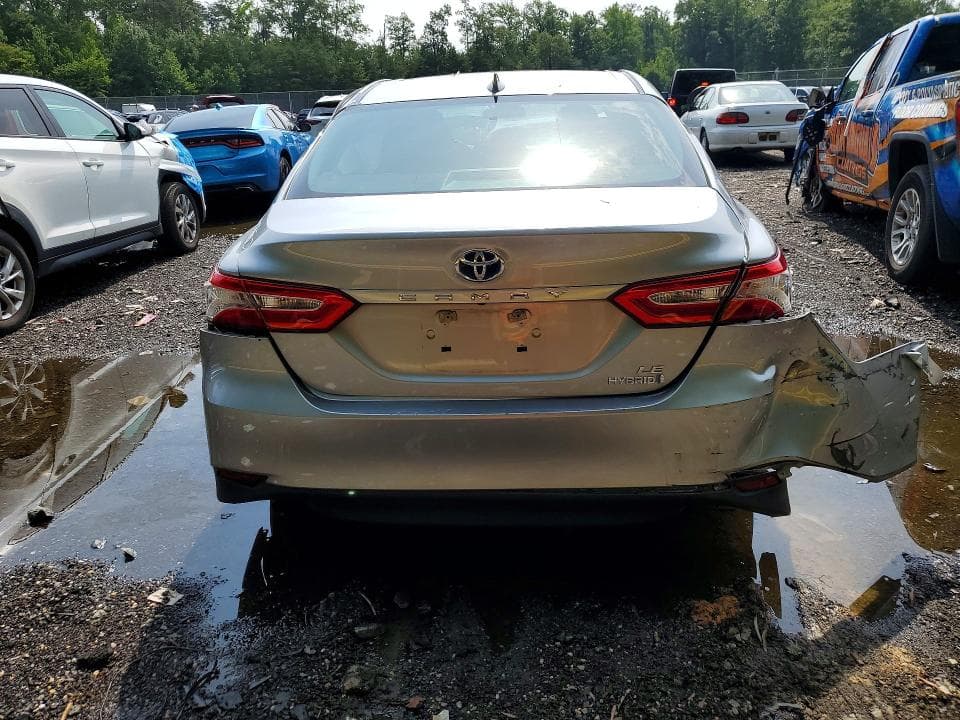 2020 TOYOTA CAMRY LE 6
