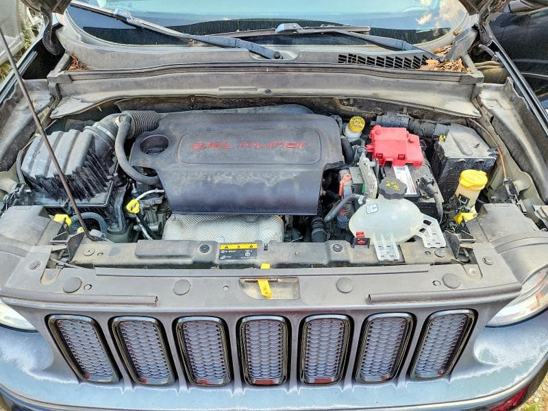 2018 JEEP RENEGADE SPORT 12