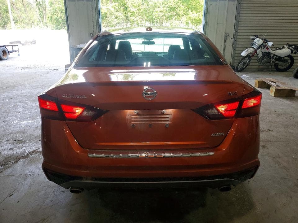 2020 NISSAN ALTIMA SR 6