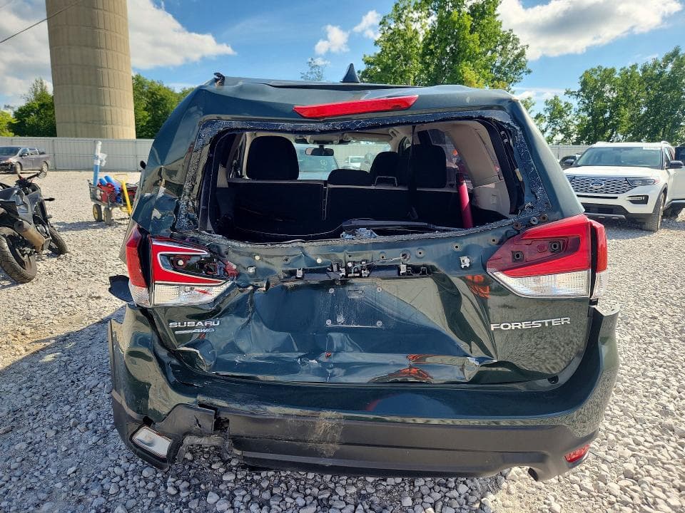 2022 SUBARU FORESTER 6