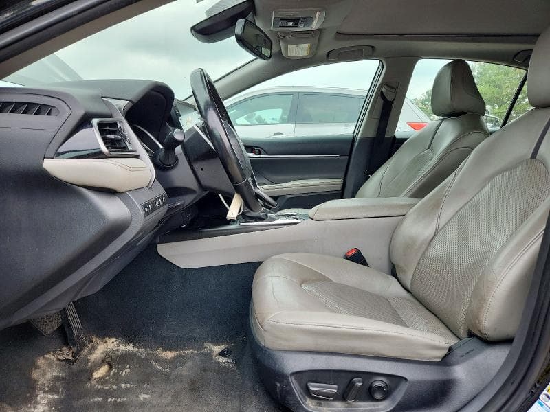 2023 TOYOTA CAMRY XLE 7