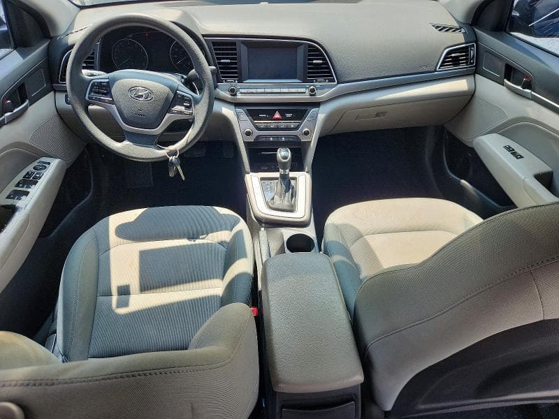 2017 HYUNDAI ELANTRA SE 8