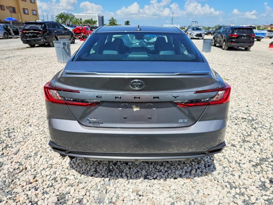 2025 TOYOTA CAMRY SE 6