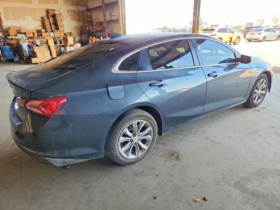 2021 CHEVROLET MALIBU LT 3