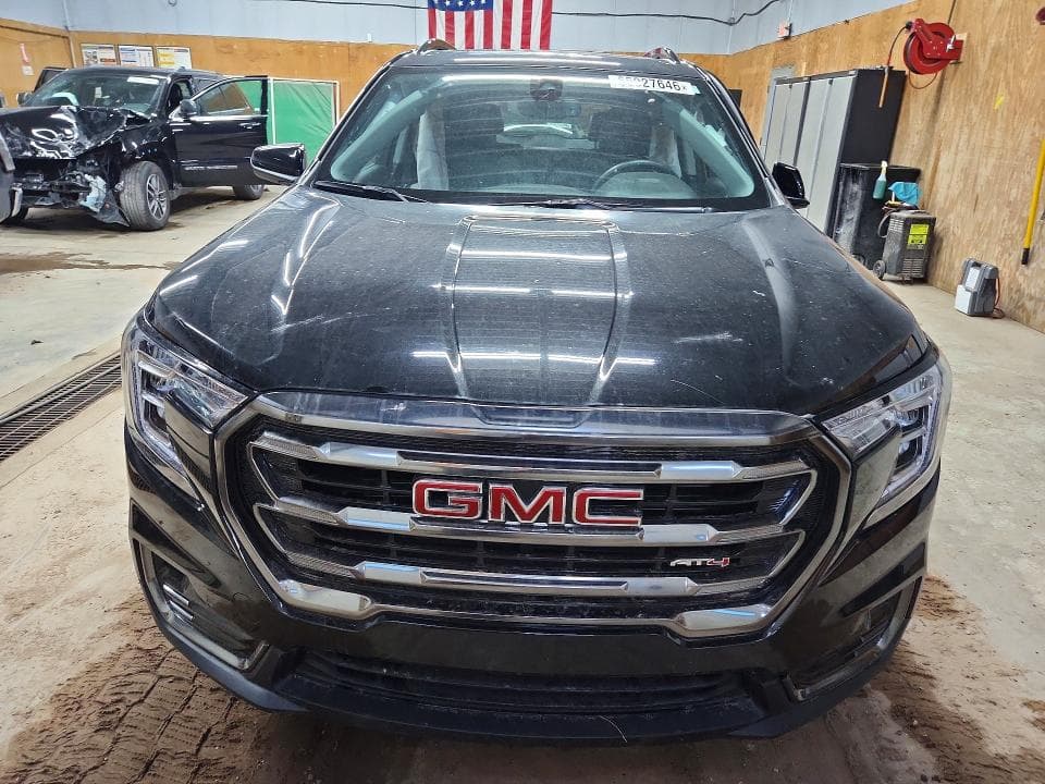 2024 GMC TERRAIN AT4 5