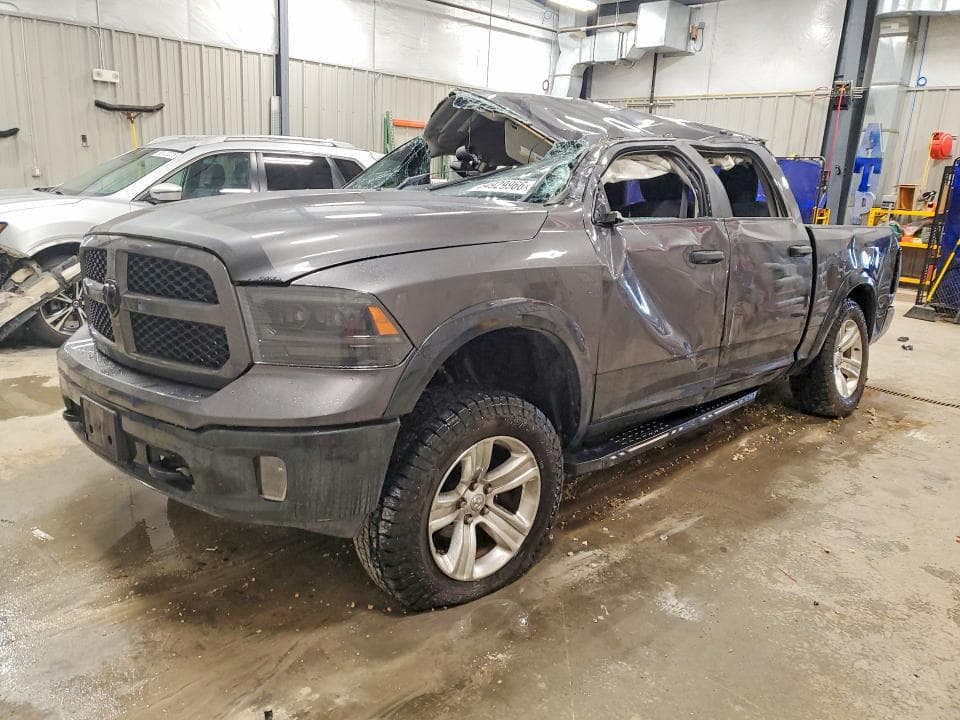 2017 RAM 1500 SLT - 1