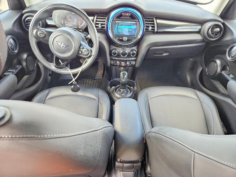 2021 MINI COOPER 8