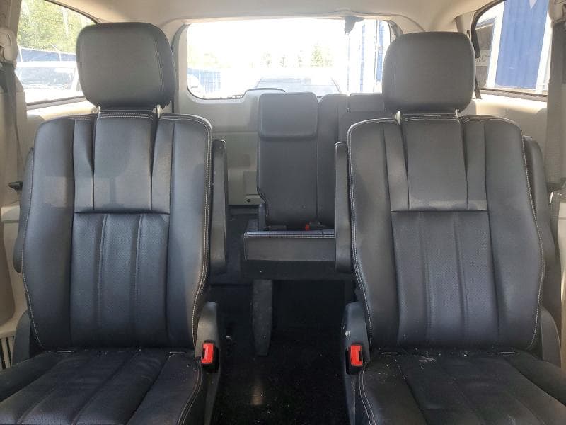 2017 DODGE GRAND CARAVAN CREW 10