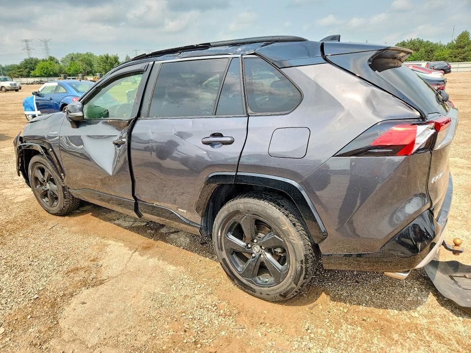 2019 TOYOTA RAV4 XSE 2